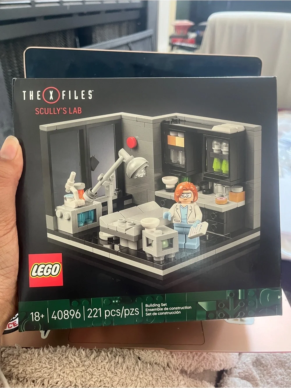 Lego Scully’s Lab 40896 NIB